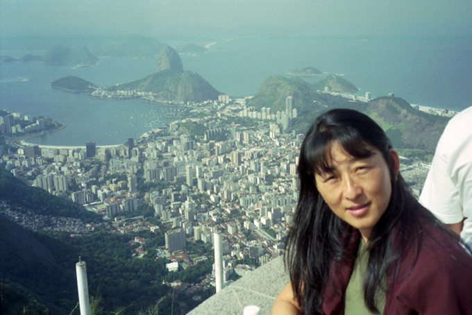 21 001_1 2001 4 of 7