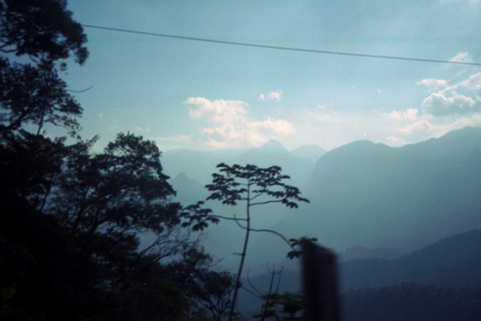 53 010_10 2001 6 of 7