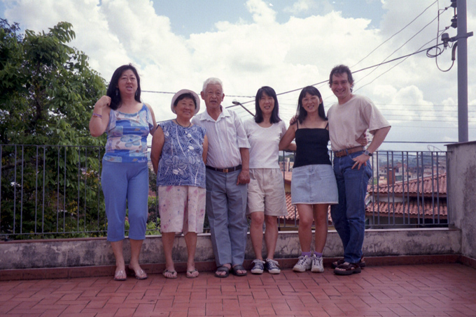 89_2002_BR_SP_Family_003_3