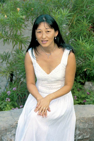 21_029_29CCcropVsmLR