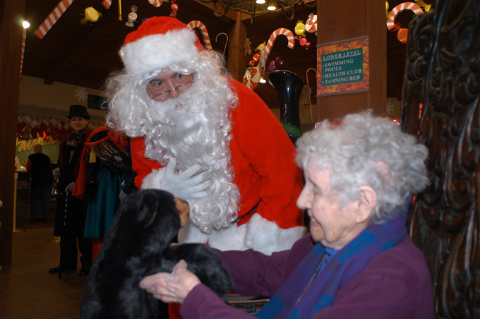 06.12 DSC_0022 out o#C4EB94