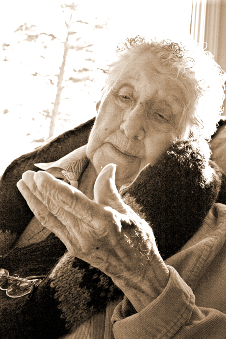 06.12 nan-hand sepia