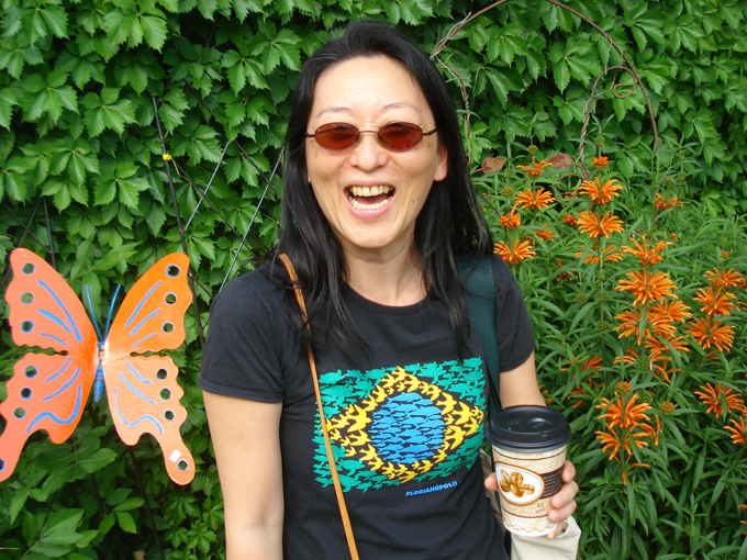 09.04 DSC00500 Flowe#C52B68