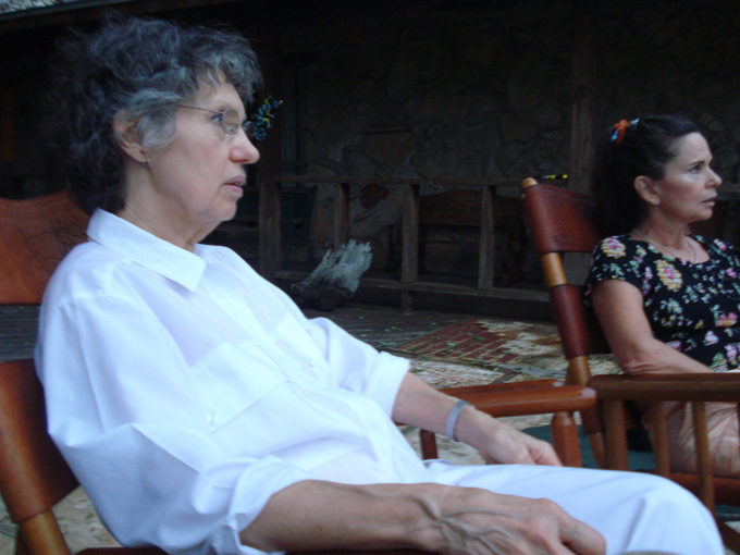 09.04 DSC00914 Mom Joyce